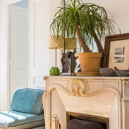 Apartamento Veeve - Eclectic By The Folies Bergere Paris